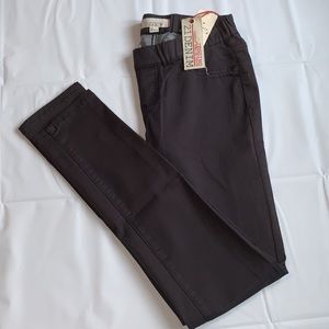 27” 2013 NWT Jeggings Forever 21Denim